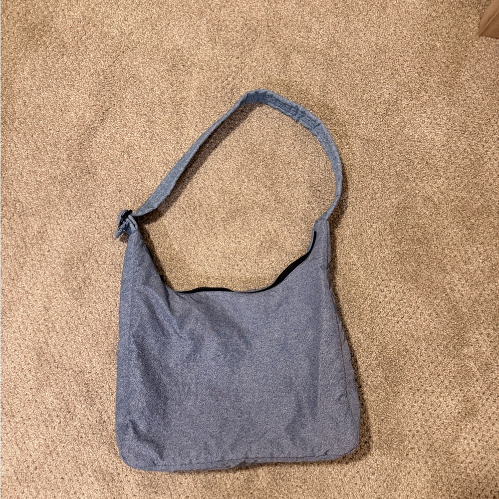 BAGGU Nylon Shoulder Bag